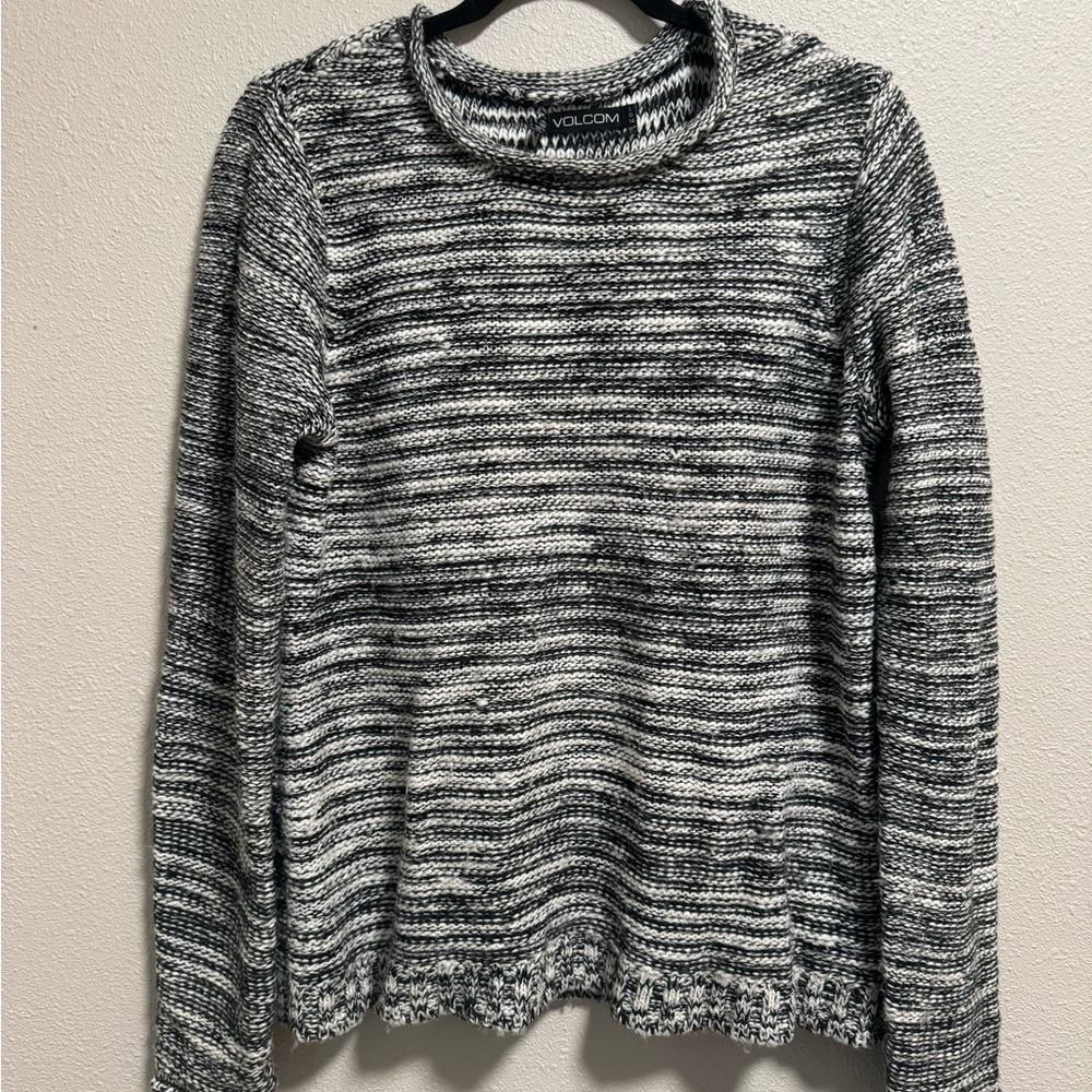 Volcom Black and White Crew Neck Sweater with Textured Stripes